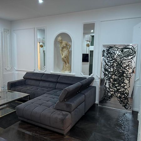 Luxurious Apartment In The Centre Of ウィーン エクステリア 写真