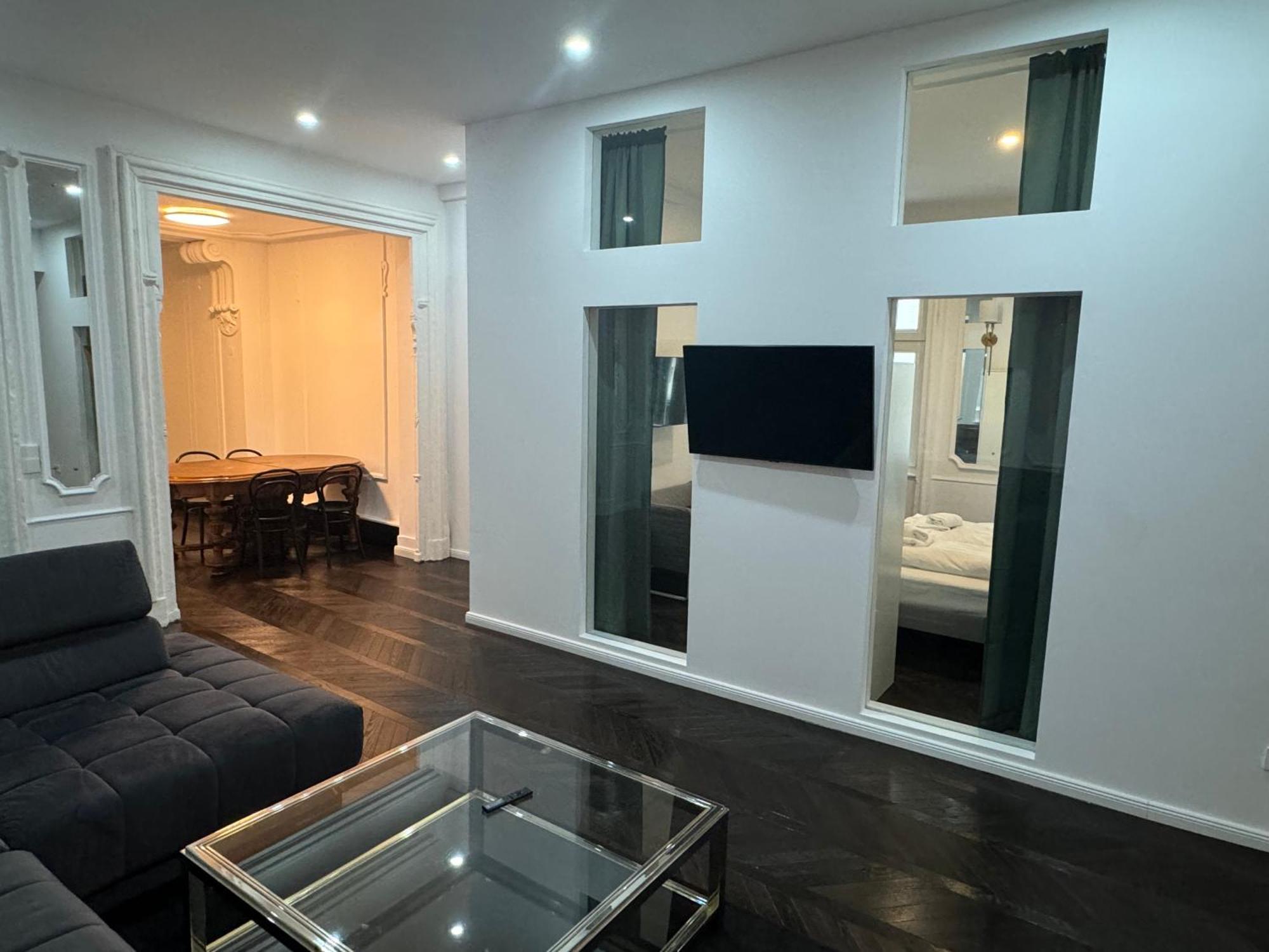 Luxurious Apartment In The Centre Of ウィーン エクステリア 写真