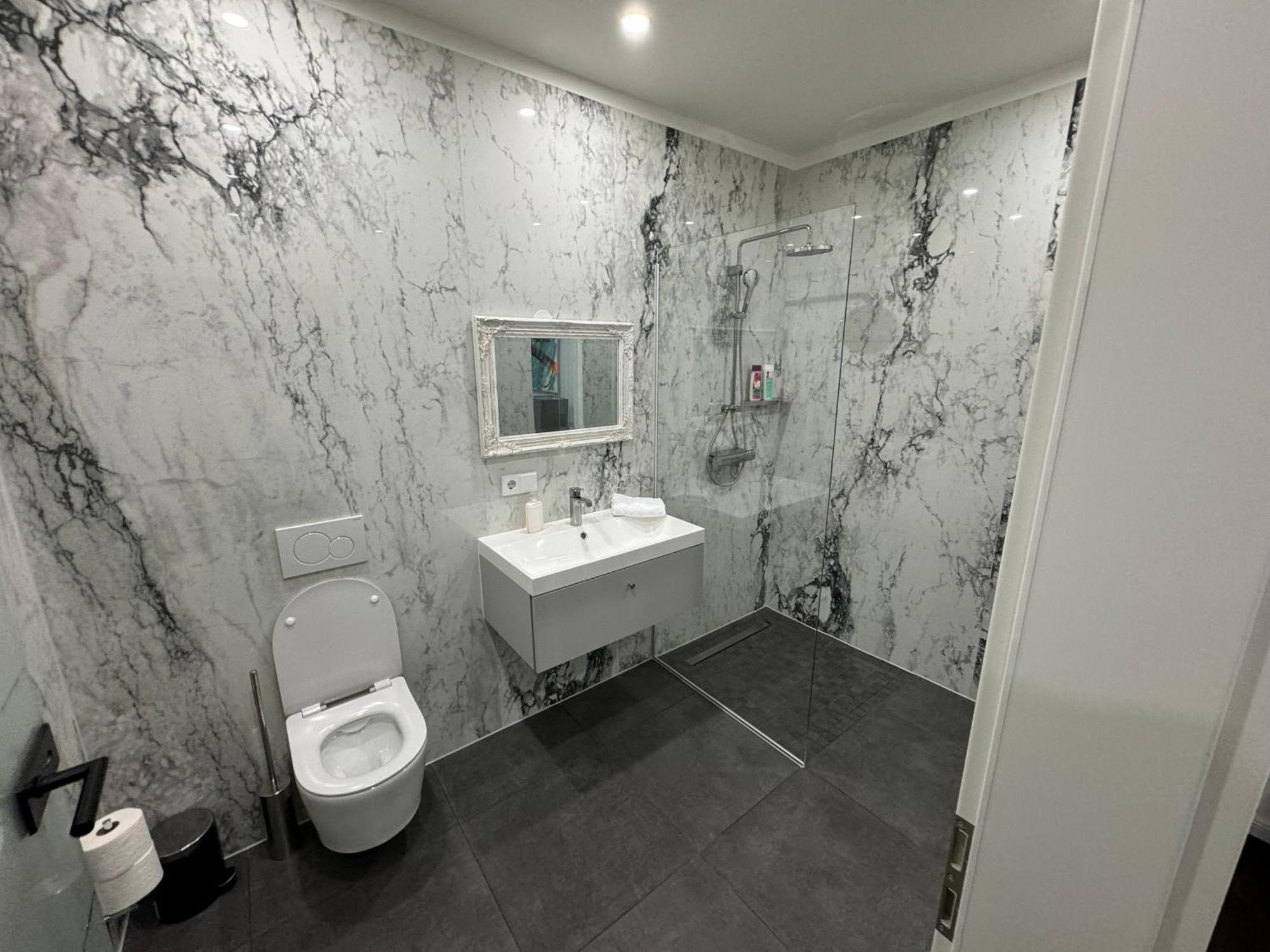 Luxurious Apartment In The Centre Of ウィーン エクステリア 写真